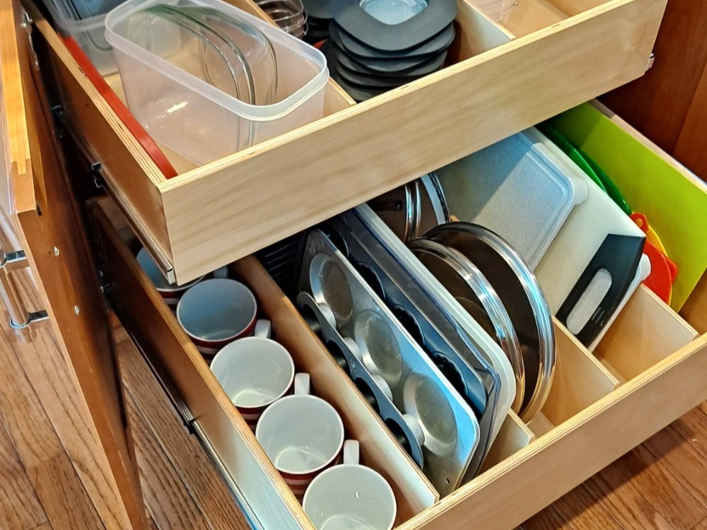 Kitchen Pull-Out Shelves With Dividers