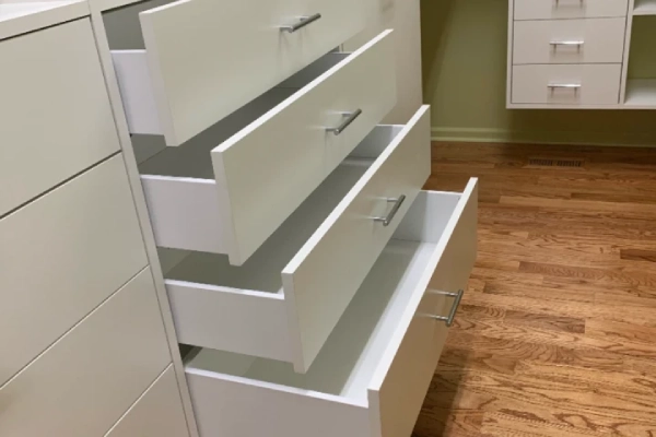 Built-in drawer.